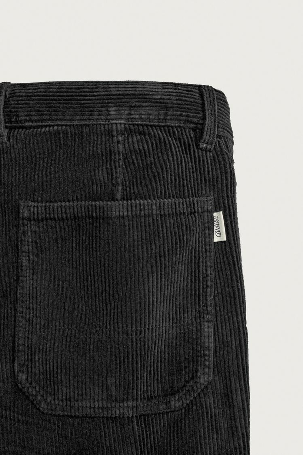ZARA ВЕЛЬВЕТОВЫЕ БРЮКИ CARROT FIT С ЭФФЕКТОМ ПОТЕРТОСТИ, ЧЕРНЫЙ