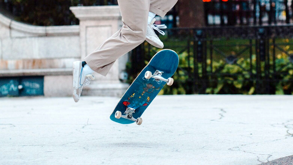 Pop shove it, frontside shove it (Поп шовит, фронтсайд шовит) Pop shove it, frontside shove it (Поп шовит, фронтсайд шовит)