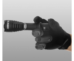Тактический фонарь Armytek Predator (зелёный свет)