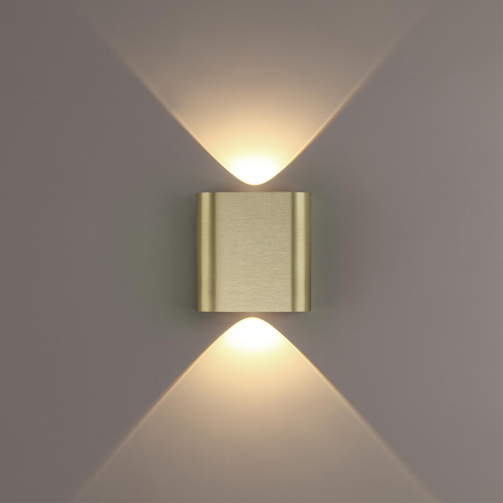 Настенный светодиодный светильник Odeon Light MAGNUM 7107/2WL