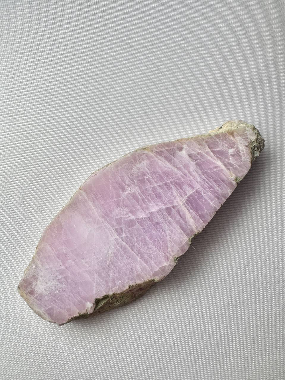 Кунцит (Спилы)