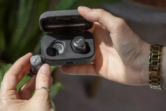 Беспроводные наушники Sennheiser Momentum True Wireless 3 Black
