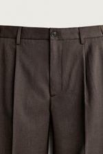 БРЮКИ SLIM FIT СО СКЛАДКАМИ — ZARA