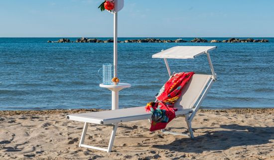 Шезлонг-лежак металлический 501 Relax серебристый/слоновая кость