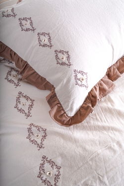 Lımasso КПБ 4 пр. Damask Flora пододеяльник 200*220, простынь 240*260, наволочки 50*70 2шт