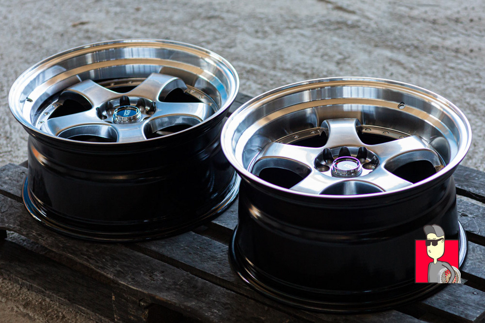Комплект дисков SSR SP1 18x8.5/9.5 et25/25 5x100/5x114.3