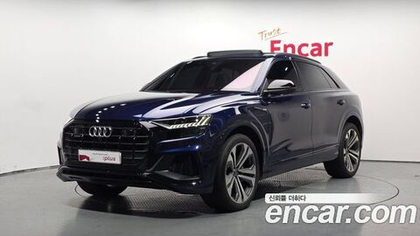 Audi Q8 55 TFSI Quattro Premium — 2023