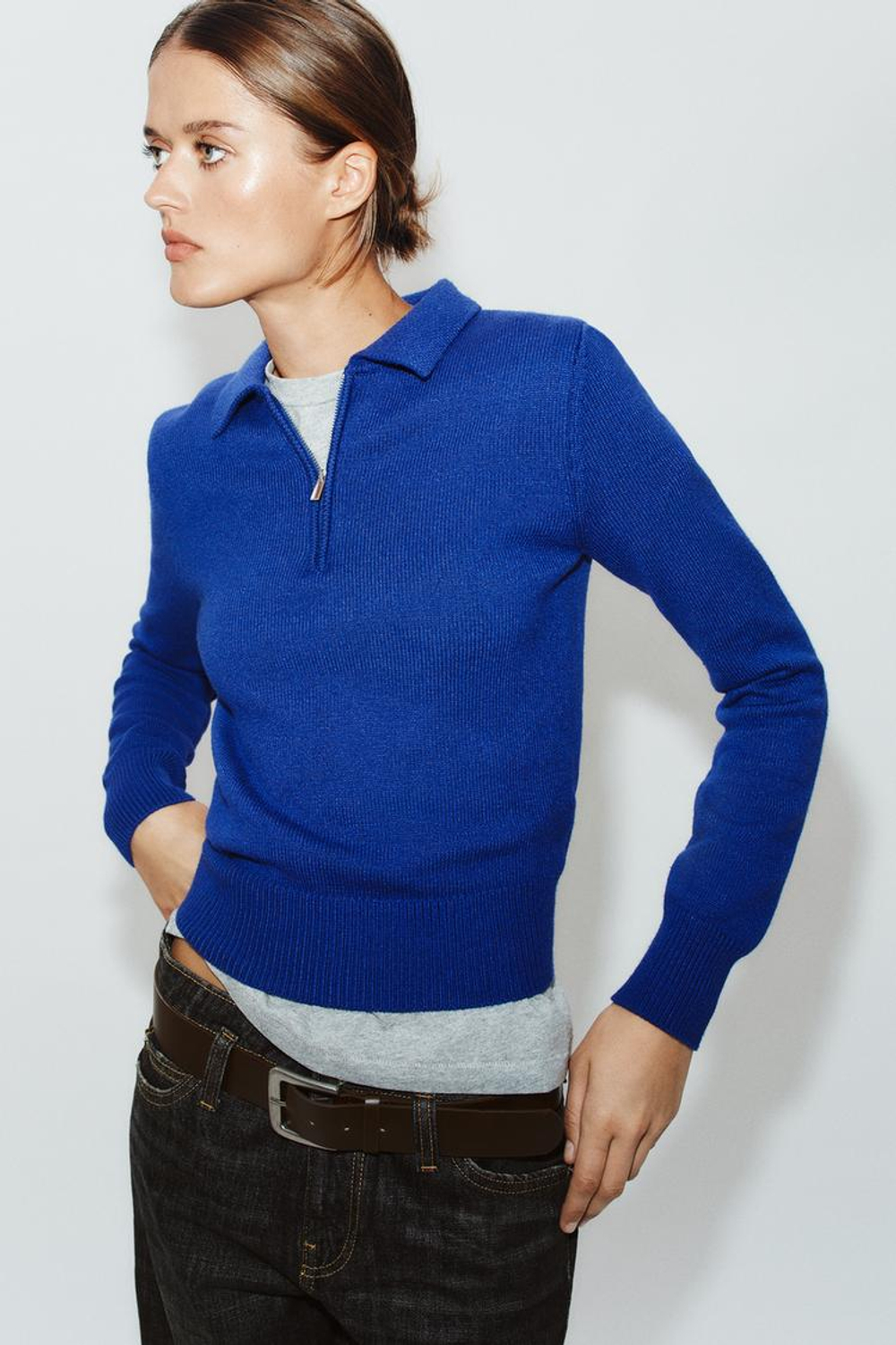 ZARA ТРИКОТАЖНОЕ ПОЛО НА МОЛНИИ, ЯРКО-СИНИЙ