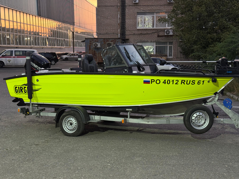 Алюминиевая моторная лодка Гиргис 440 Фиш