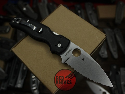 Нож Spyderco Shaman - рукоять G10, клинок серрейторный
