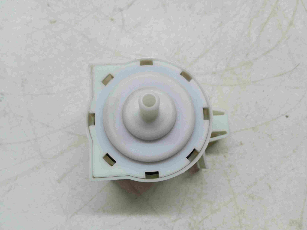 VMSG702 кт300 Датчик уровня воды стиральной машины Hotpoint-Ariston VMSG702 б/у