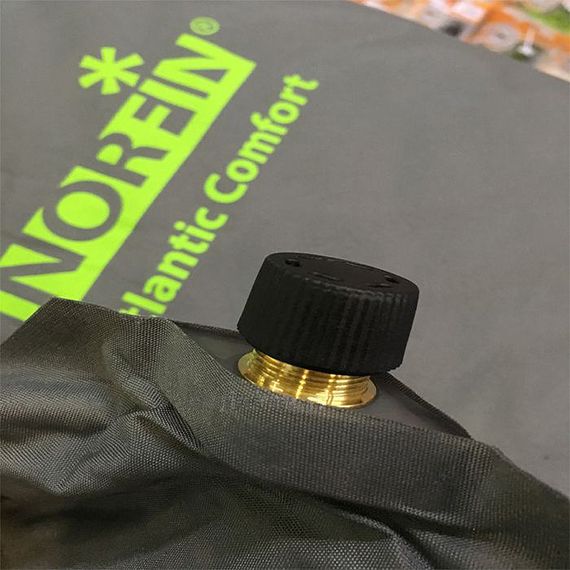 Коврик самонадувающийся Norfin Atlantic Comfort NF, клапан.