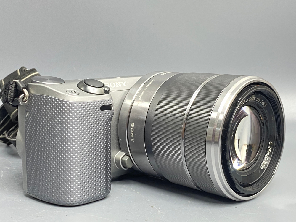 Sony NEX-5R Kit 18-55mm 6200 пробега