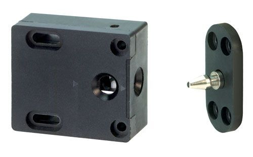 Компактная защелка effeff 1048.10