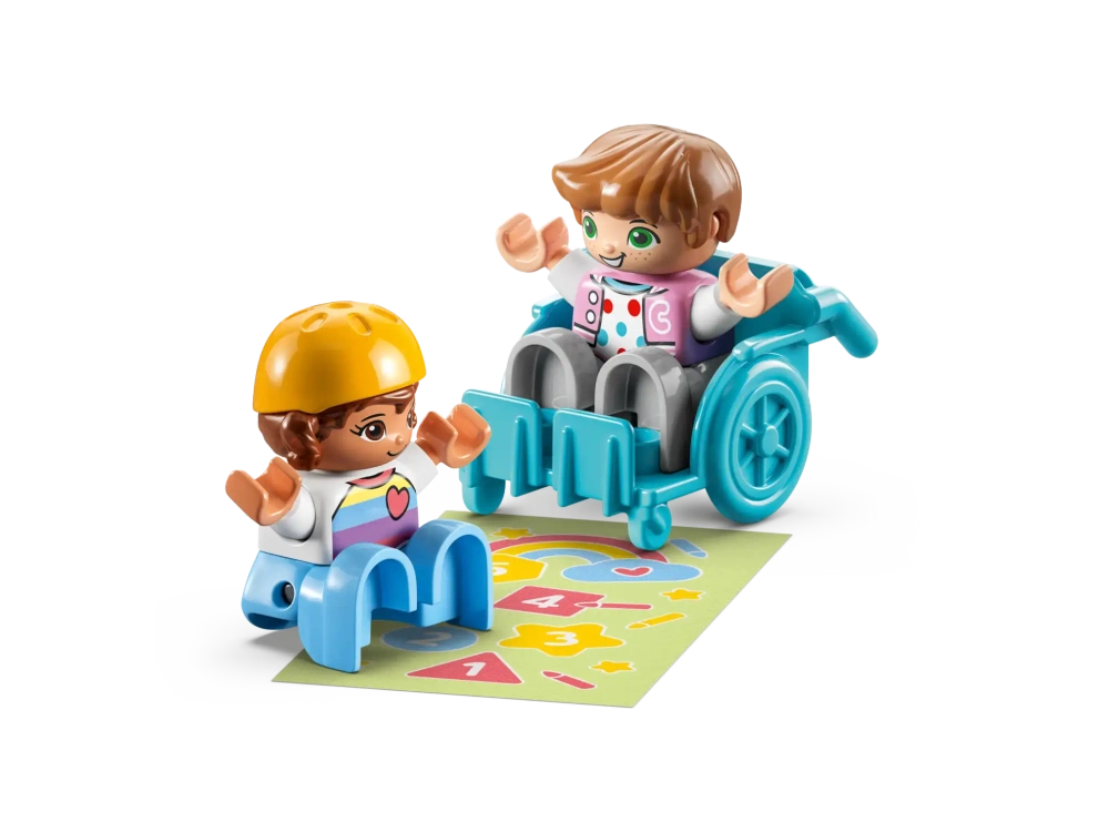 Конструктор LEGO Duplo 10992 Жизнь в Детском саду