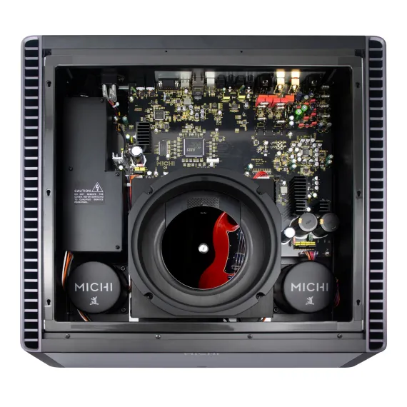 Michi Q5 Black