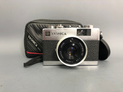 Yashica Electro 35 MC