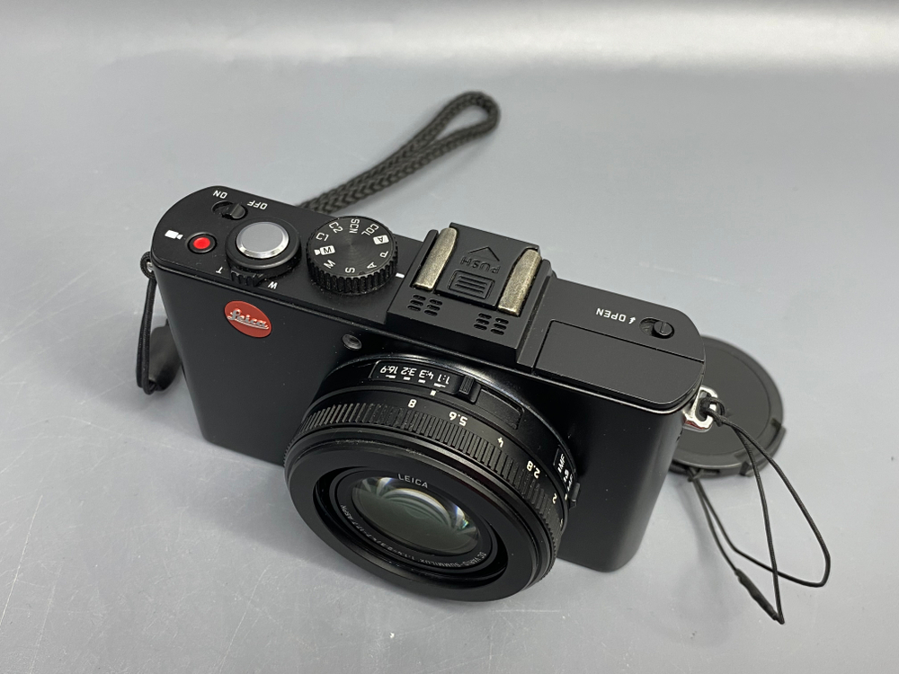 Leica D-Lux 6 Box