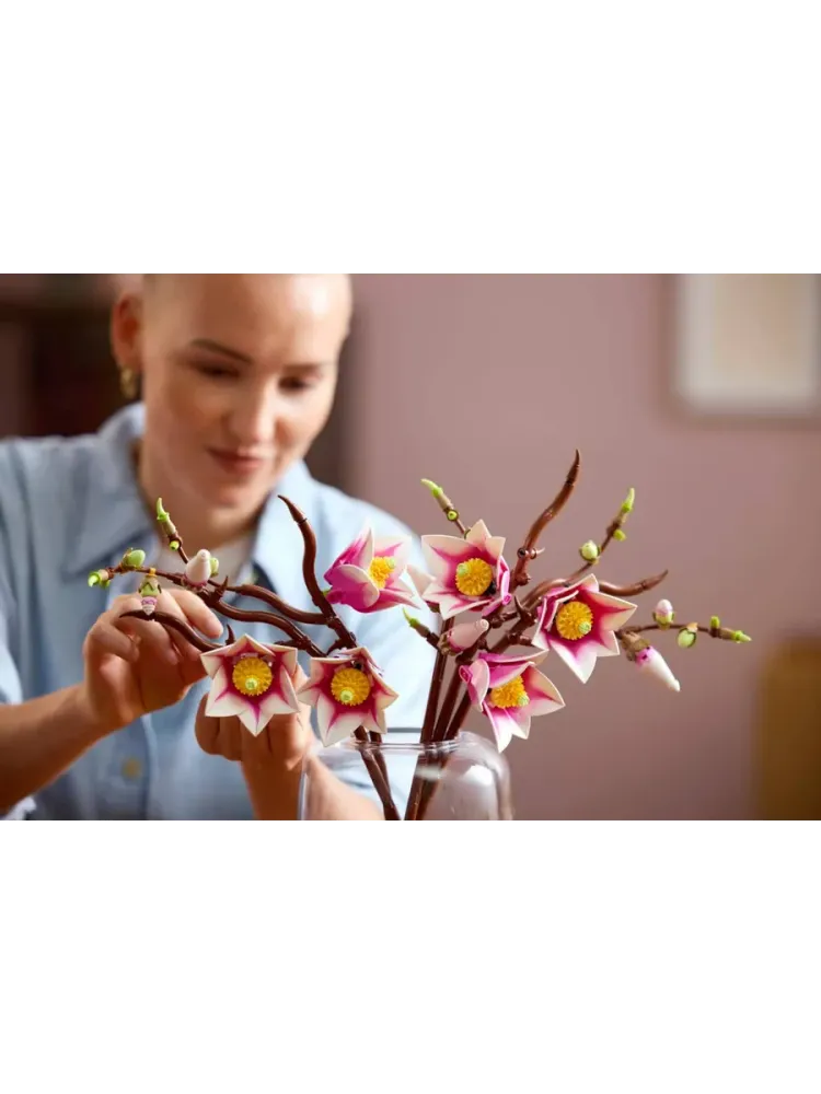 Конструктор Botanicals 11510 Ветви магнолии