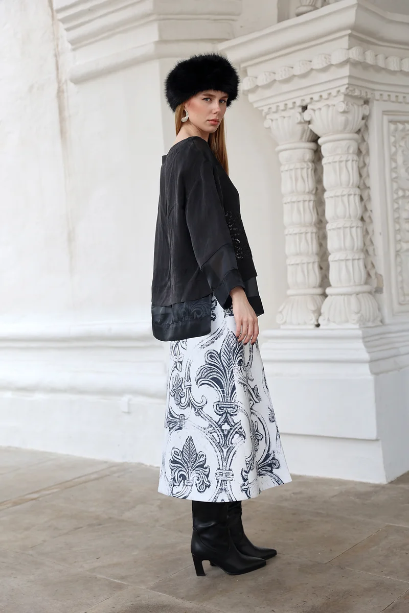 Skirt “Marta. Bas-Reliefs in Linocut”
