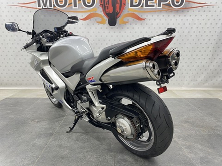 Honda VFR800F , 2005