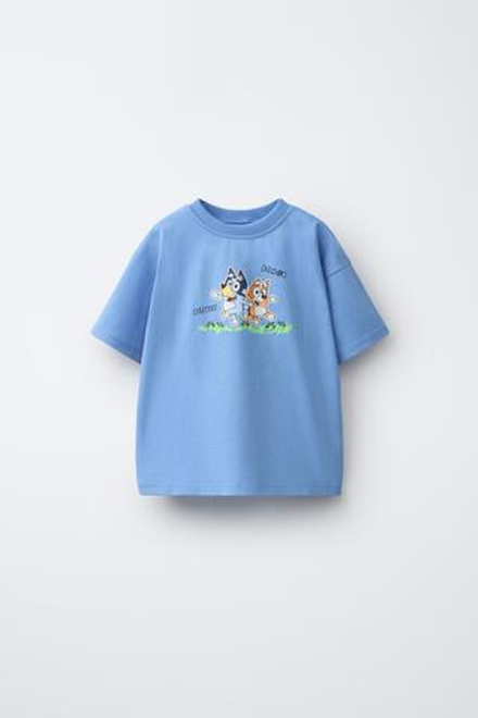 ZARA ФУТБОЛКА BLUEY © LUDO STUDIO, НЕБЕСНО-ГОЛУБОЙ