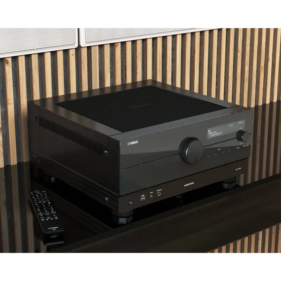 Yamaha RX-A8A Black