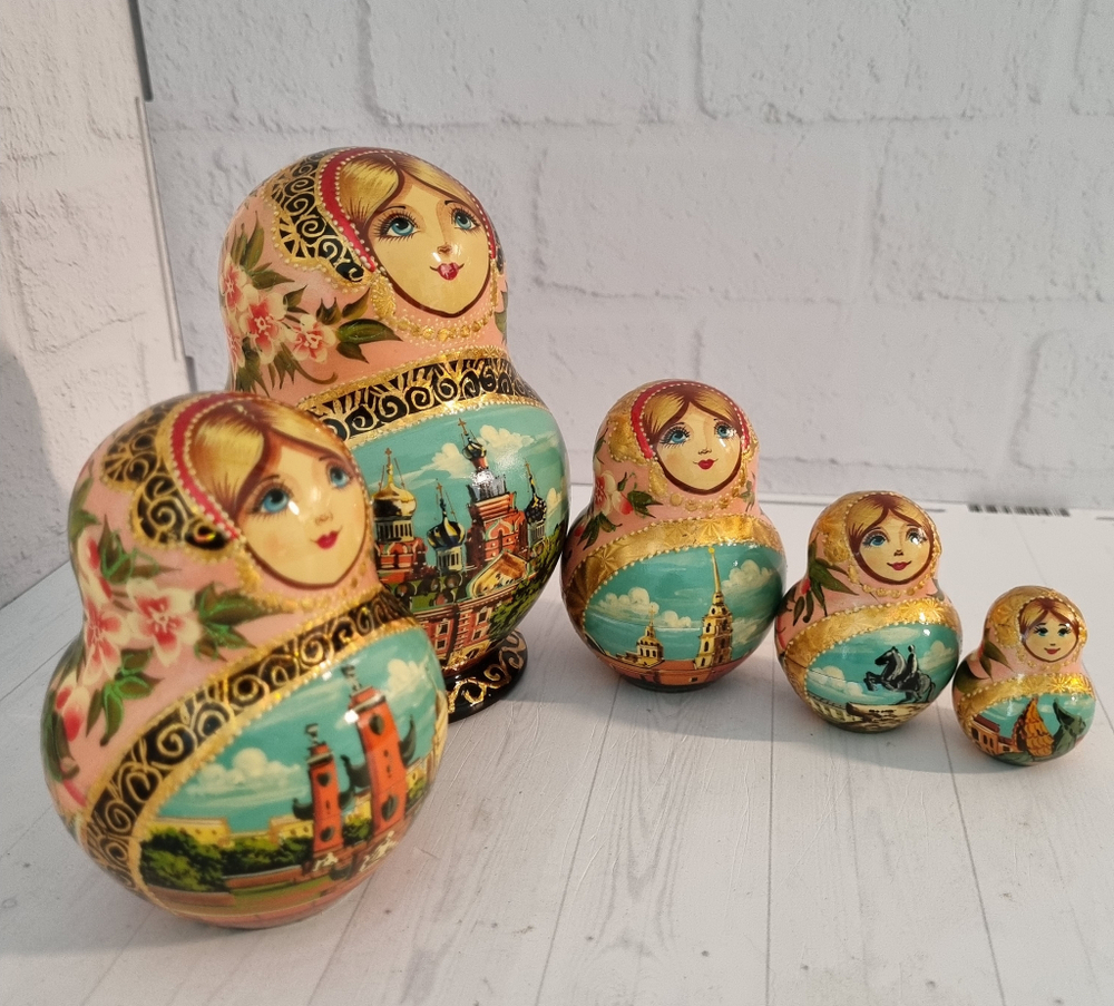 Матрешка "Санкт-Петербург" 5 мест