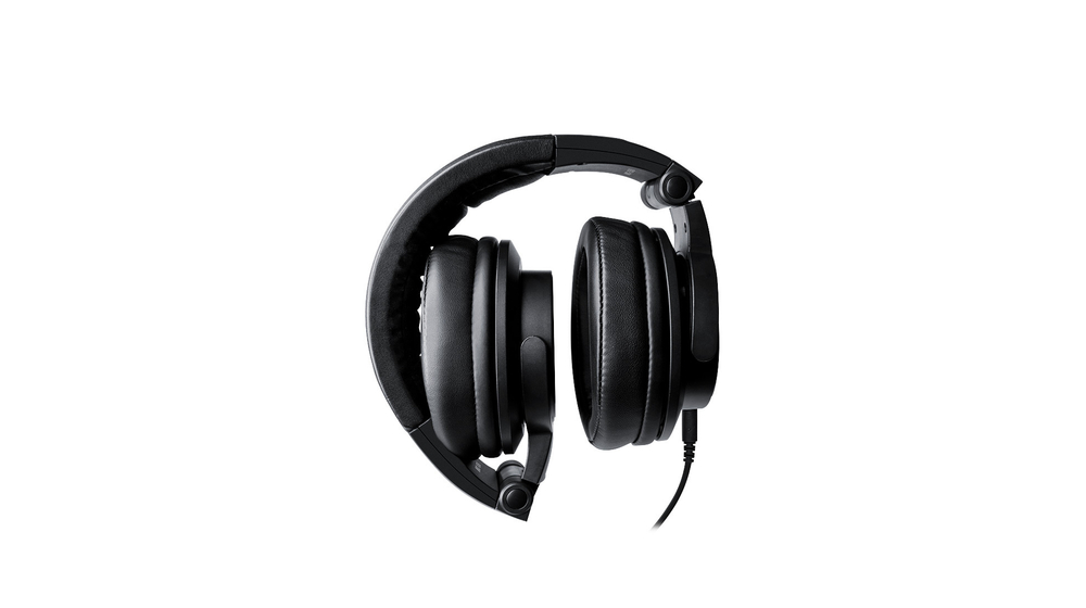 Mackie MC-150