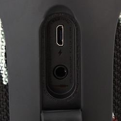 Портативная колонка JBL Flip 4 Squad