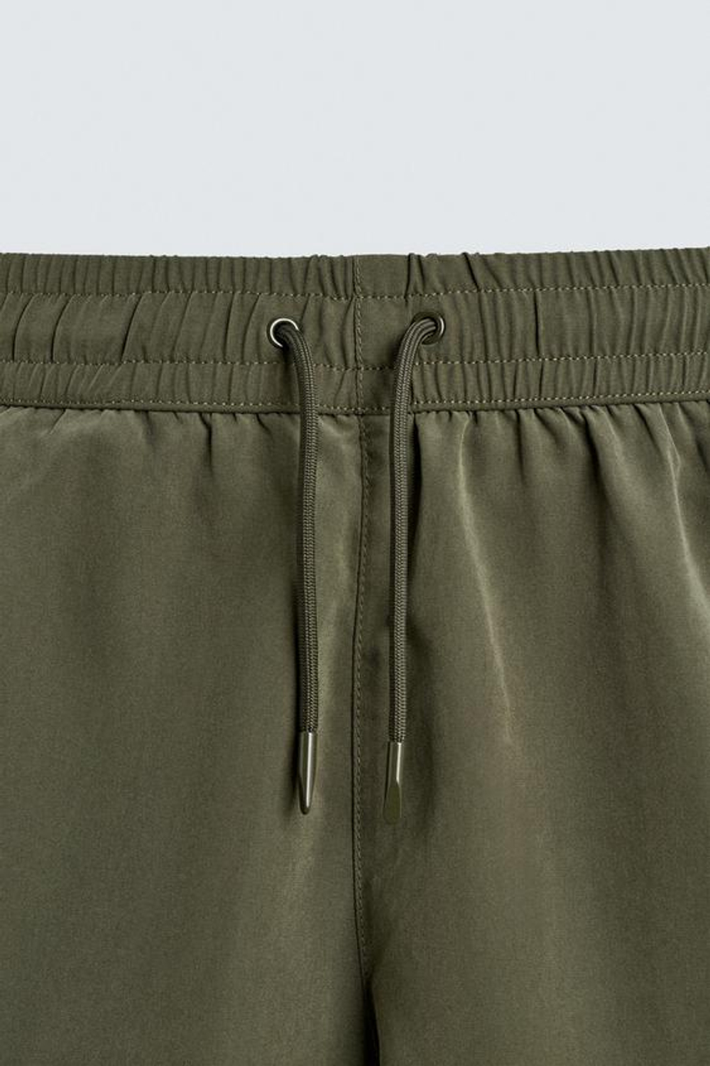 ZARA ДЛИННЫЕ ПЛАВКИ ИЗ МЯГКОЙ ТКАНИ, ХАКИ