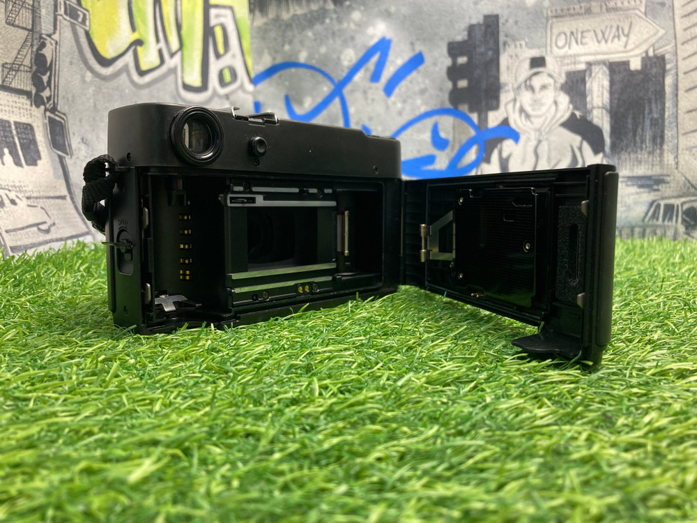 Konica Hexar AF