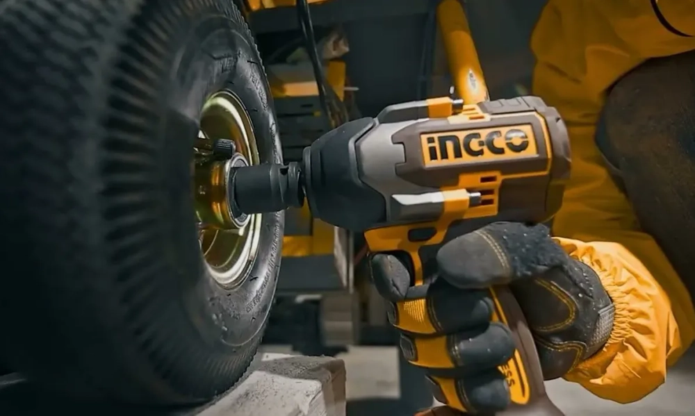 Набор торцевых ударных головок INGCO HKISSD12203L INDUSTRIAL 1/2" 20 шт.