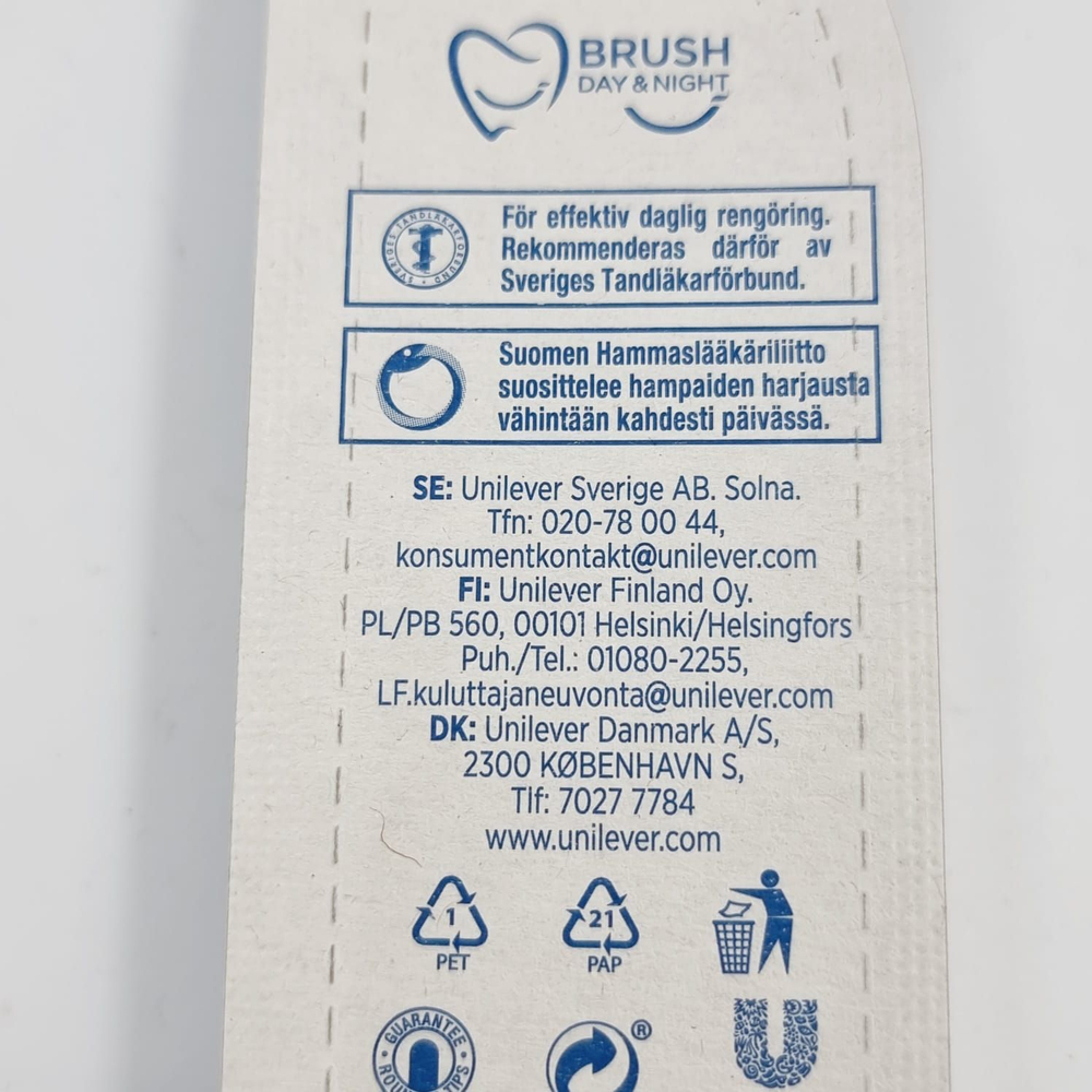Зубная щетка Pepsodent Ultra Reach Soft (розовая) 1 шт (из Финляндии)