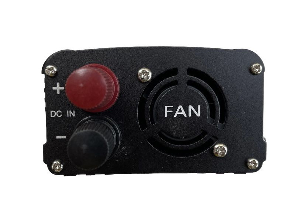 Инвертор 12V-220V 1500W черный с дисплеем Lvyuan