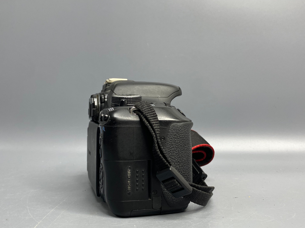 Canon EOS 600D 38.600 кадров