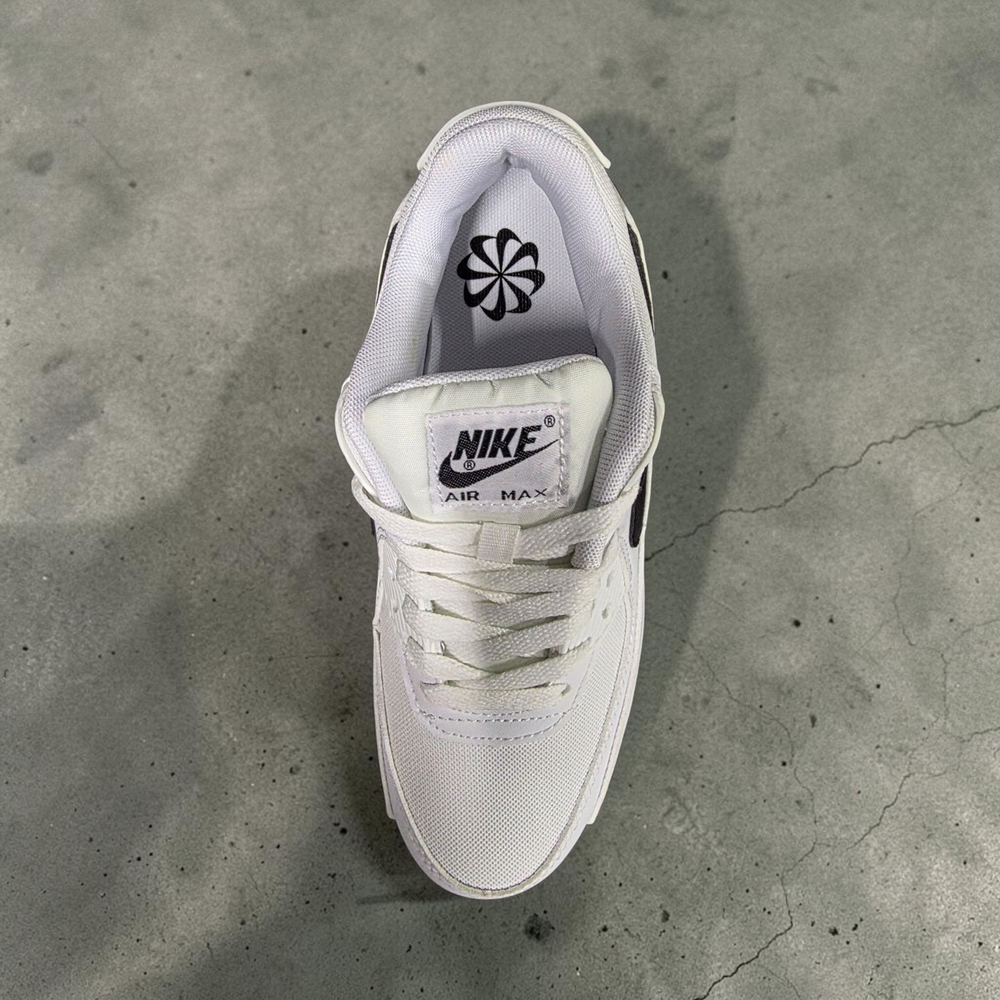 Nike Air Max 90 • Triple White