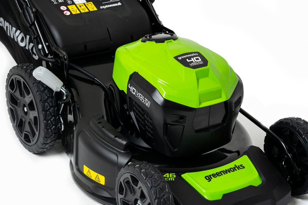 Газонокосилка аккумуляторная Greenworks GD40LM46SP, 40V, 46см, самоходная, бесщеточная, c 1хАКБ 8 Ач и ЗУ (2506807UH)