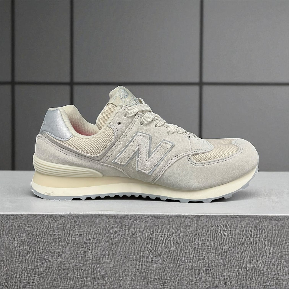 New Balance 574 • Ivory White
