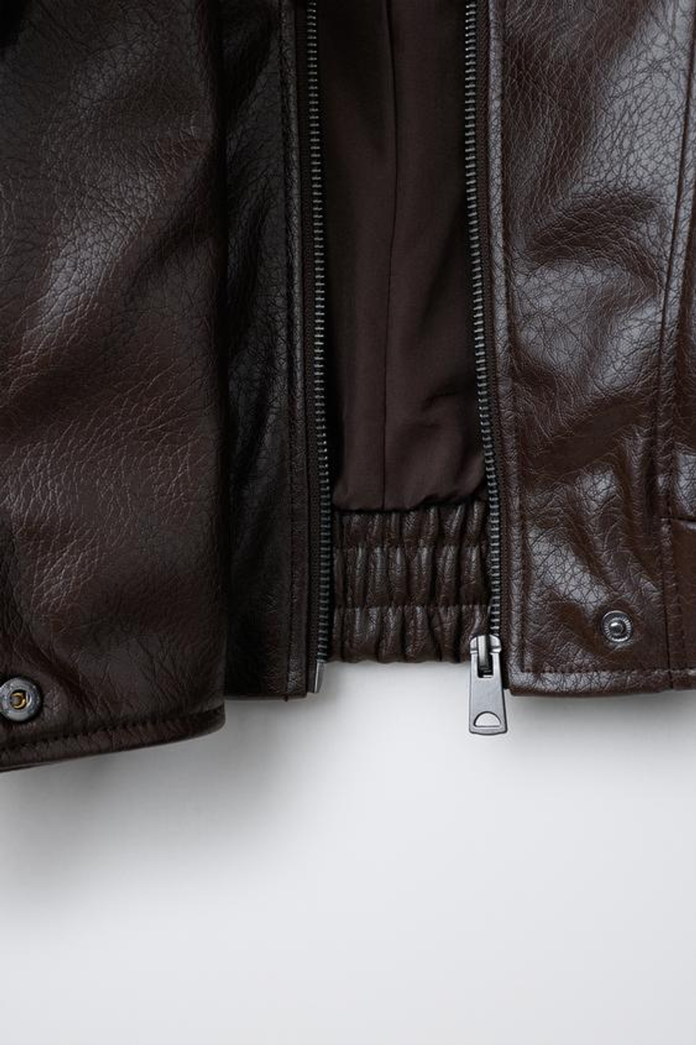 ZARA КУРТКА ИЗ ИСКУССТВЕННОЙ КОЖИ С ЗАПАХОМ, КОРИЧНЕВЫЙ