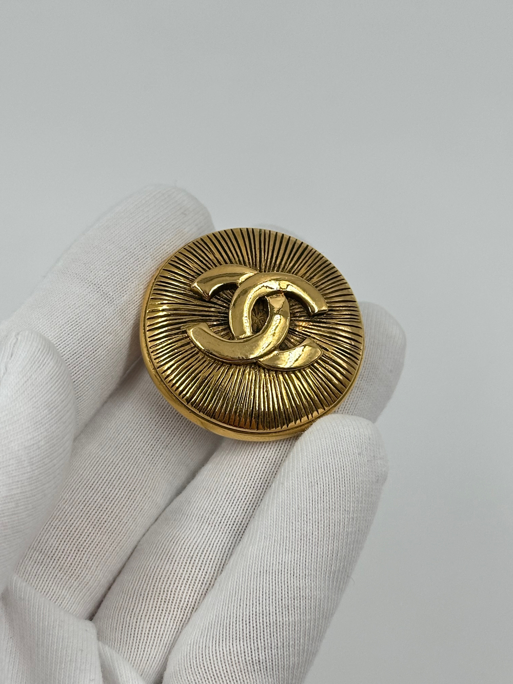 Брошь Chanel
