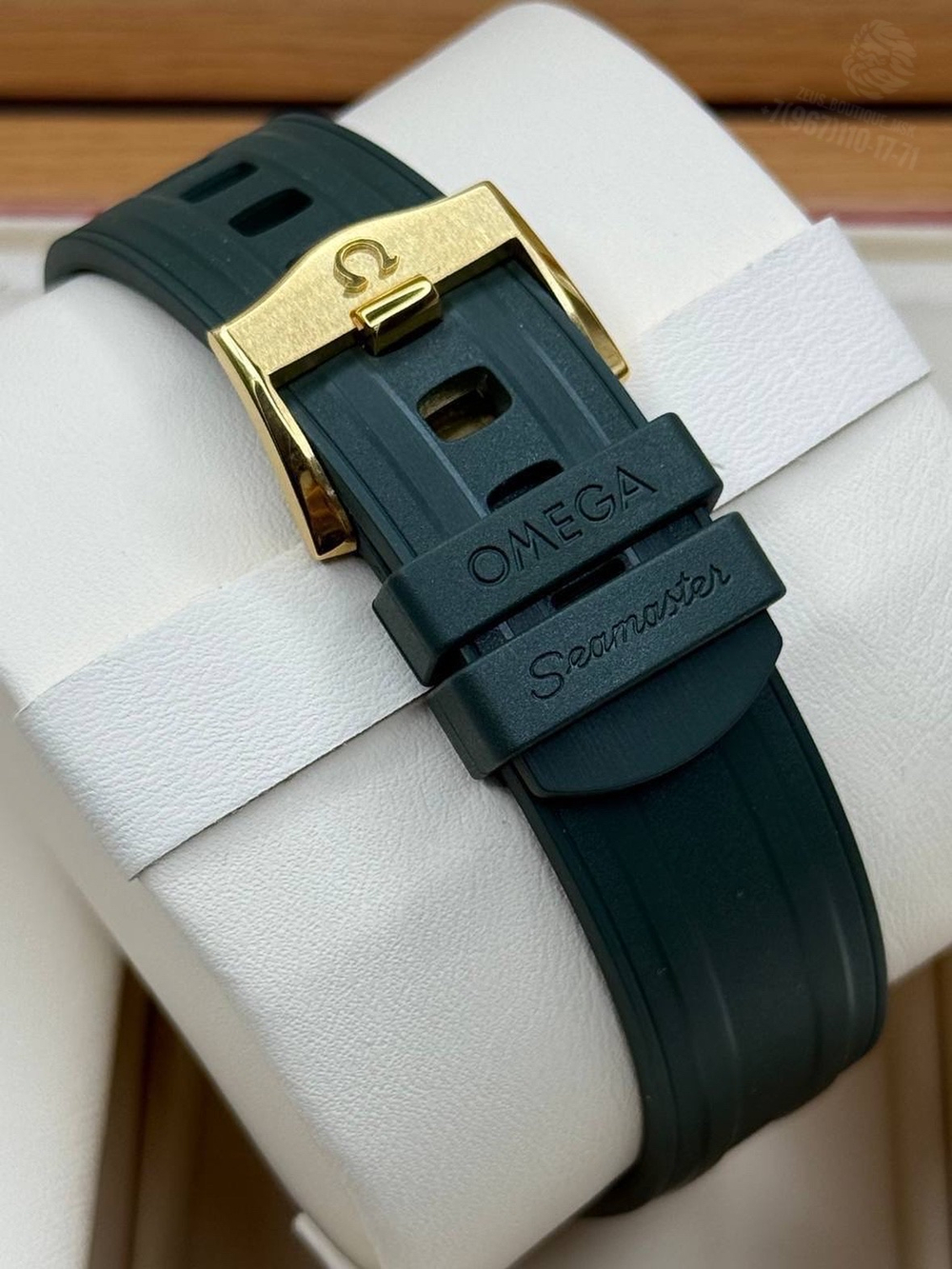 Часы Omega Seamaster Diver