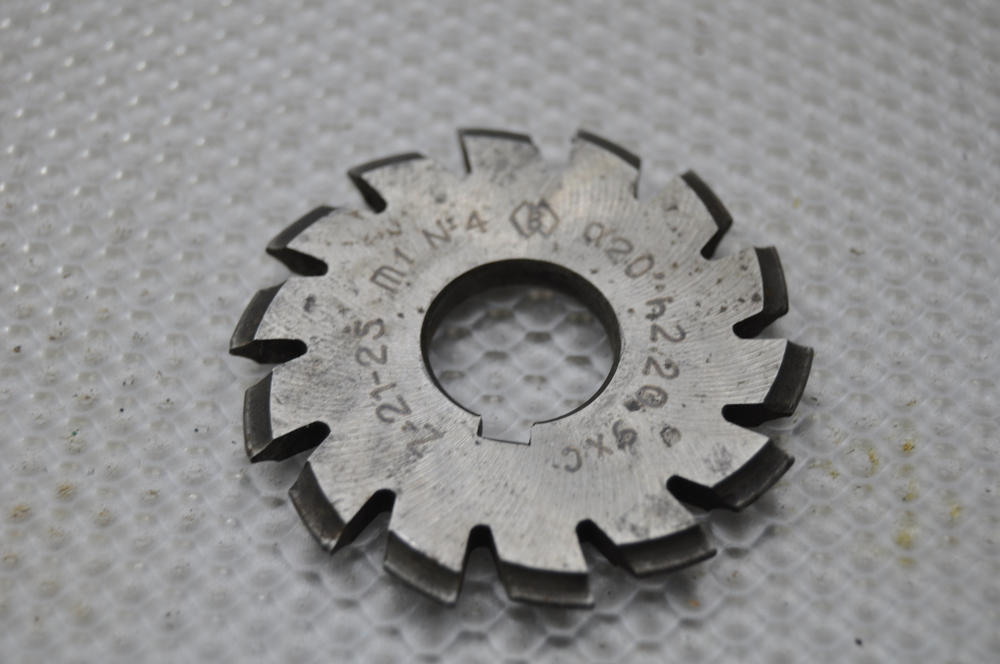Фреза модульная М1 №4 (9ХС) z=14