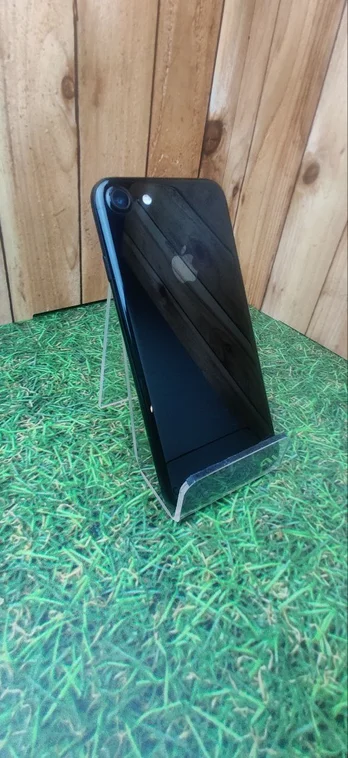 Смартфон Apple iPhone 7 32/Gb черный глянцевый (Витринный)