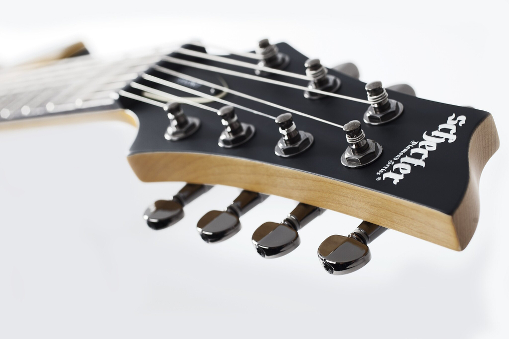 Schecter DEMON-7 AGED BLACK SATIN