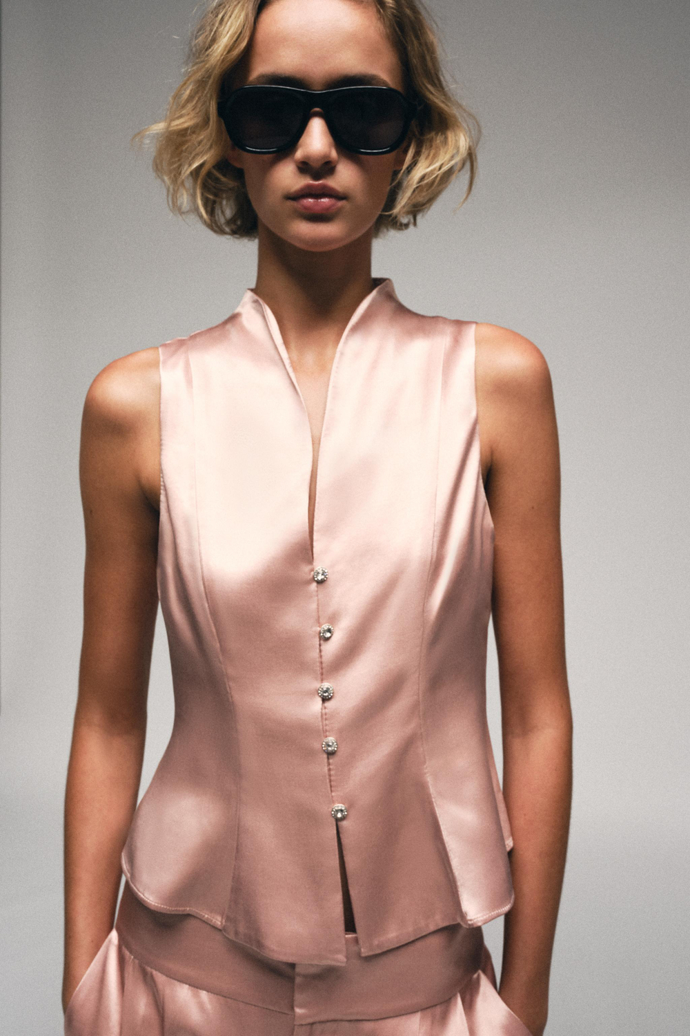 АТЛАСНЫЕ БРЮКИ СО СКЛАДКАМИ — ZARA