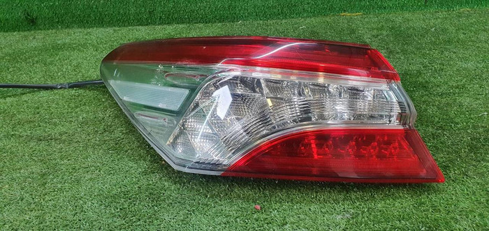 Фонарь Комплект Toyota Camry XV70 (2017-н.в.) LED