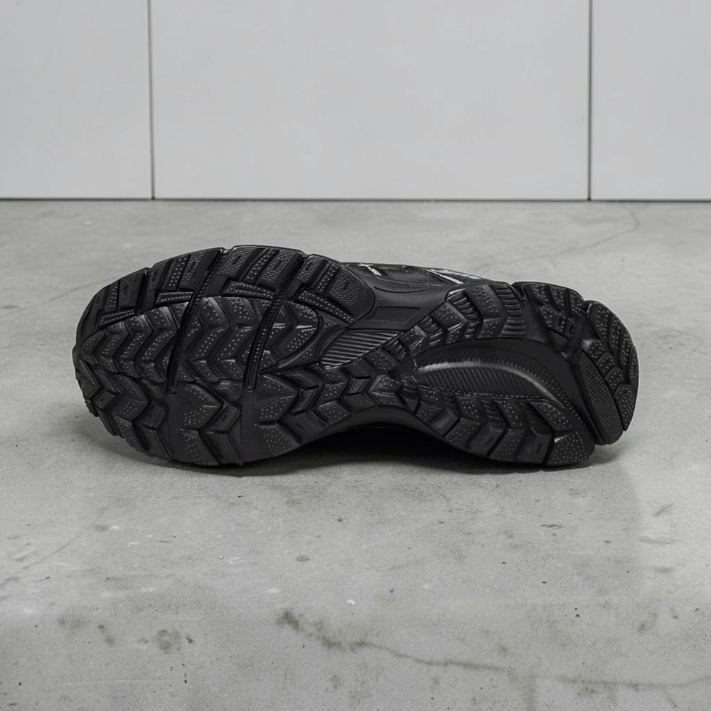 Asics Gel-Kahana 8 • Core Black