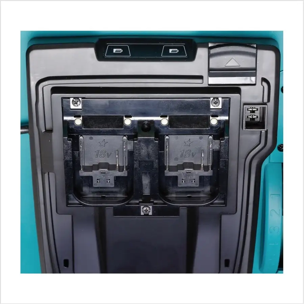 Аккумуляторная газонокосилка Makita DLM380Z