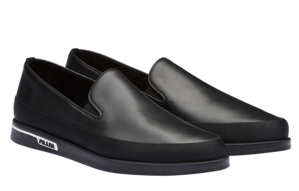 PRADA Casual Leather Shoes Men"s Low top Black